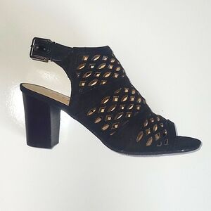 Unisa - Unperle, size 7.5M, black